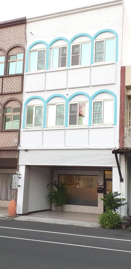 Jia Yuan Homestay Heng-ch'un Extérieur photo